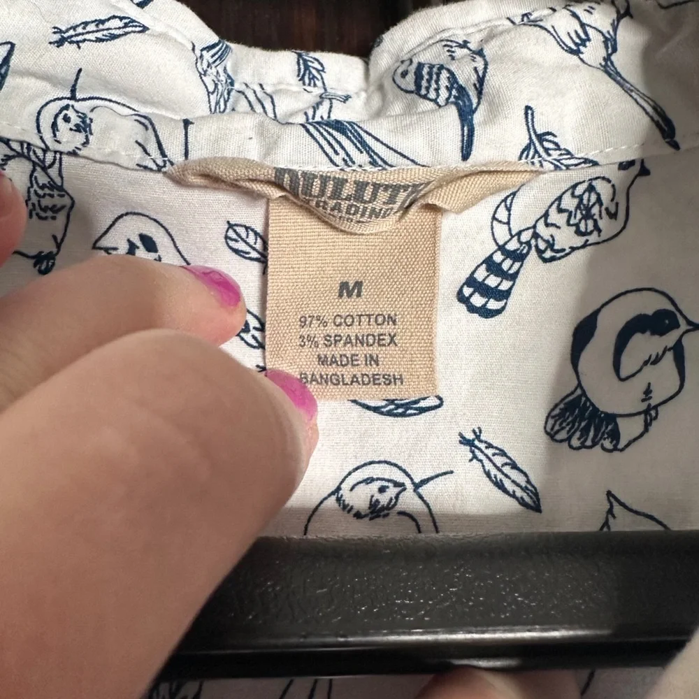 Duluth Trading Co Women’s Bird Pattern Shirt - Picture 5 of 5